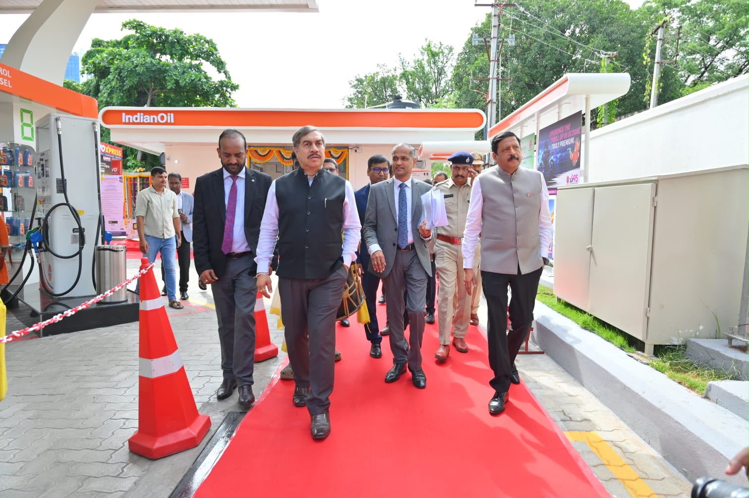 Guests arriving along the red carpet at an IndianOil station event